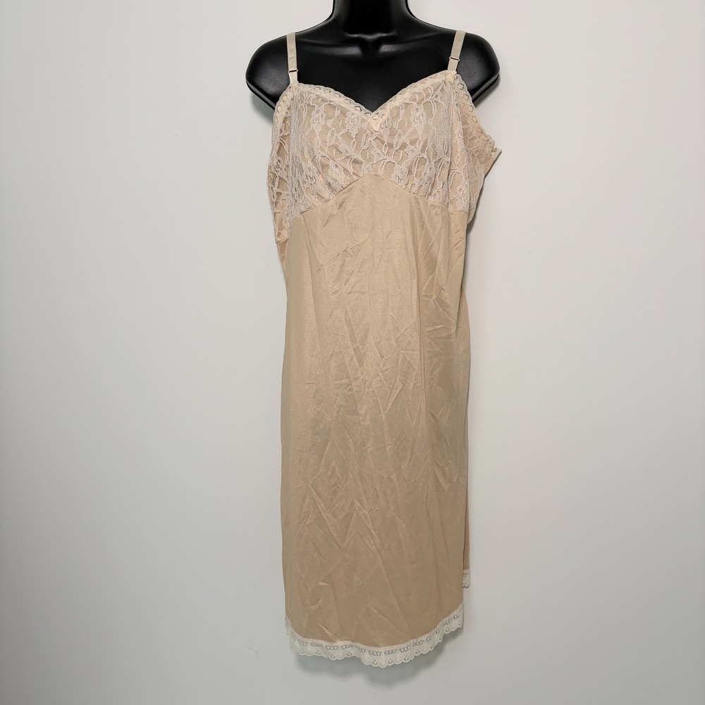 Vintage Full Slip Lace Trim Bodice Lingerie Neutral Bridal Pinup Feminine Retro